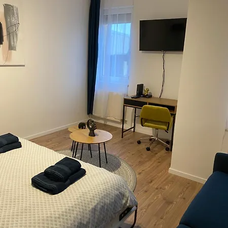 44 Apartment Sopron